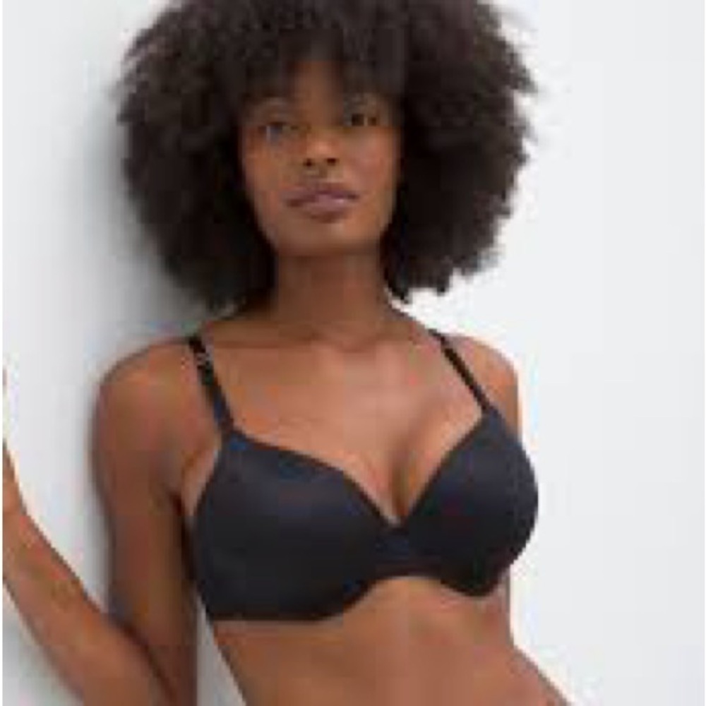 Soma black Vanishing Back Full Coverage Underwire lightly lined bra, 40DDD.